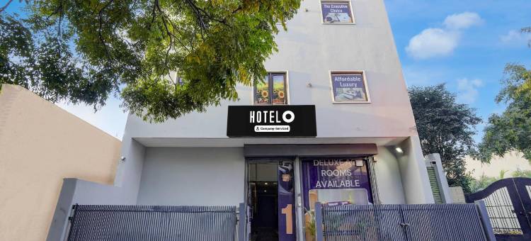 The White Solitaire图片