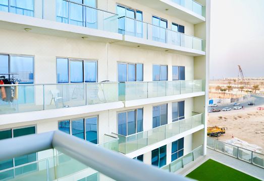 RAF F 213 Hotel Overview