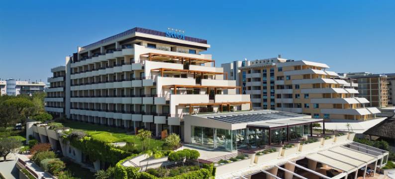 萨伏伊海滩温泉水疗酒店(Savoy Beach Hotel & Thermal Spa)图片