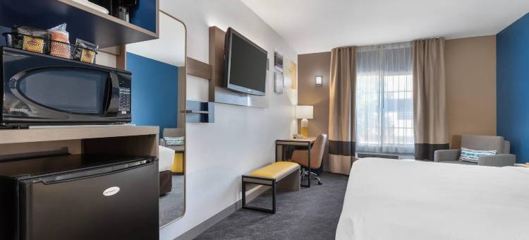 舒适套房酒店-萨克拉门托大学城(Comfort Inn & Suites Sacramento - University Area)图片