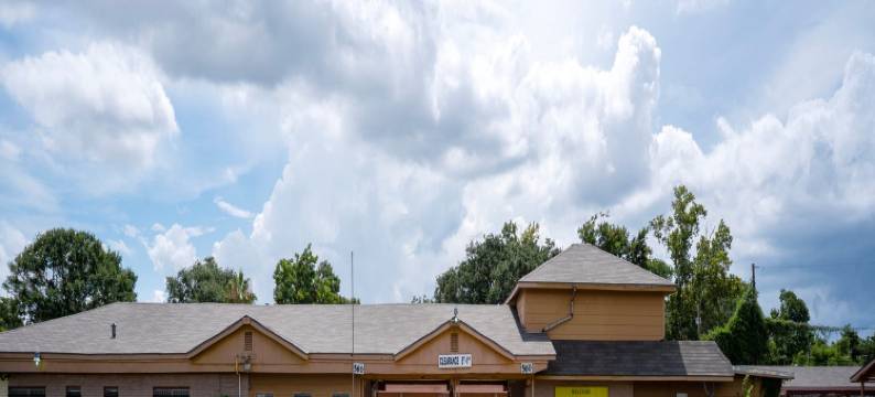 Capital O Parker汽车旅馆克卢特Jackson Tx 332(Capital O Parker Motel Clute Jackson Tx 332)图片