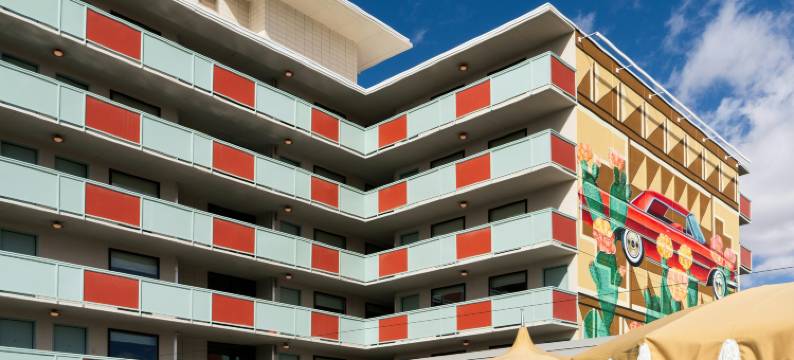 到达阿尔伯克基(Arrive Albuquerque)图片