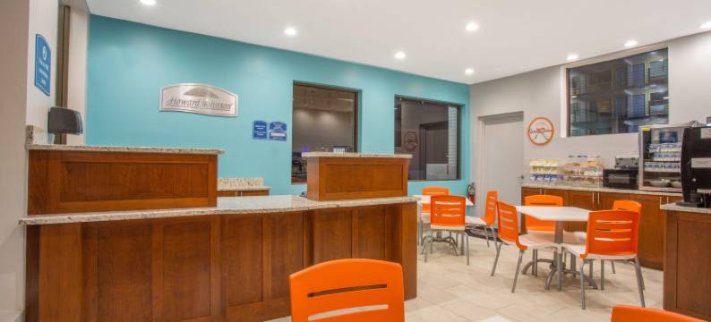 维吉尼亚海滩海滩豪生酒店(Howard Johnson by Wyndham Virginia Beach at the Beach)图片