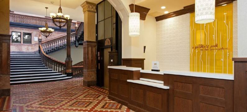 密尔沃基市中心希尔顿花园酒店(Hilton Garden Inn Milwaukee Downtown)图片