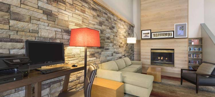 安克尼-得梅因，丽怡套房酒店(Country Inn & Suites by Radisson, Ankeny - des Moines)图片