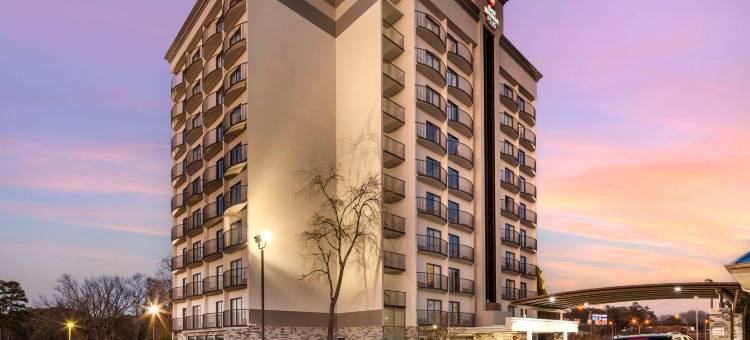 亚特兰大机场东贝斯特韦斯特优质酒店(Best Western Plus Atlanta Airport-East)图片