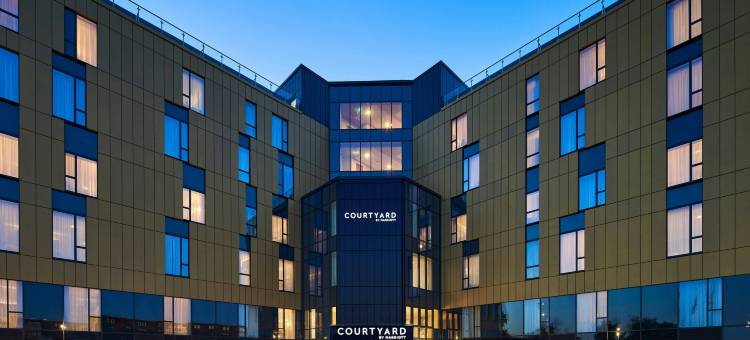 伦敦希思罗机场万怡酒店(Courtyard by Marriott London Heathrow Airport)图片