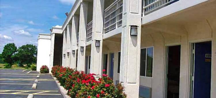 马丁斯堡6号汽车旅馆(Motel 6 Martinsburg, WV)图片