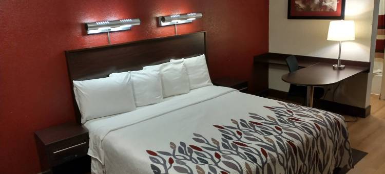 圣塔安那红屋顶客栈(Red Roof Inn Santa Ana)图片