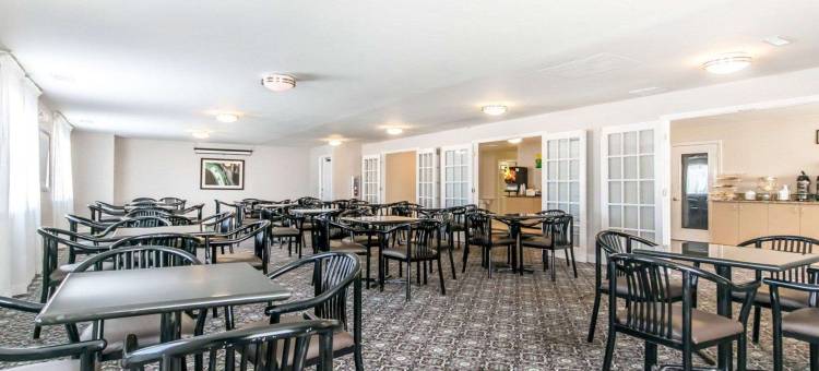 大学机场凯艺套房酒店(Quality Inn & Suites University-Airport)图片