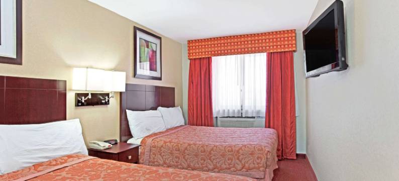 长岛市LGA速8酒店(Super 8 by Wyndham Long Island City LGA Hotel)图片