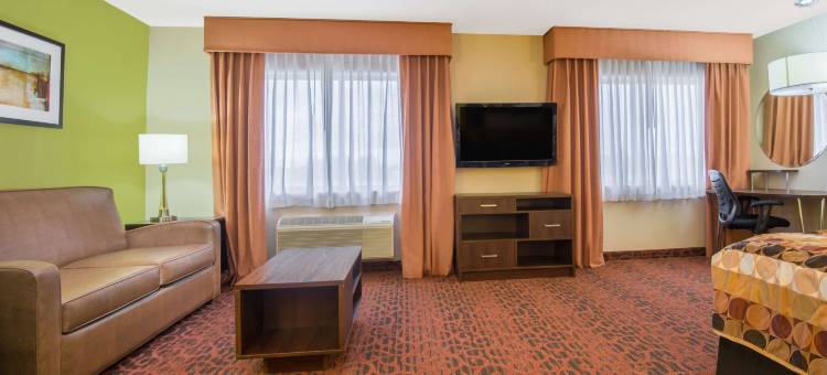 波塔利斯速8酒店(Super 8 by Wyndham Portales)图片