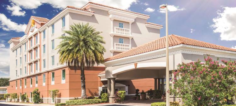 墨尔本棕榈湾温德姆拉昆塔套房酒店(Comfort Inn & Suites Melbourne-Viera)图片