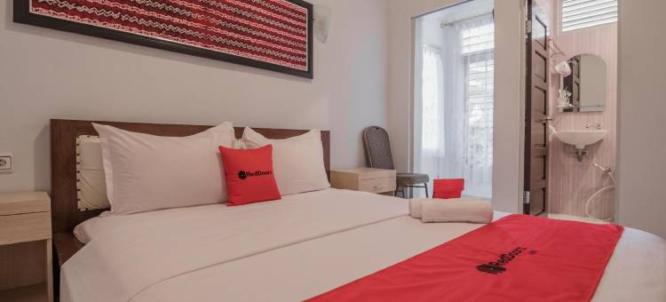 班加尔巴鲁红多兹Plus伊斯兰酒店(RedDoorz Syariah Plus @ Banjarbaru)图片