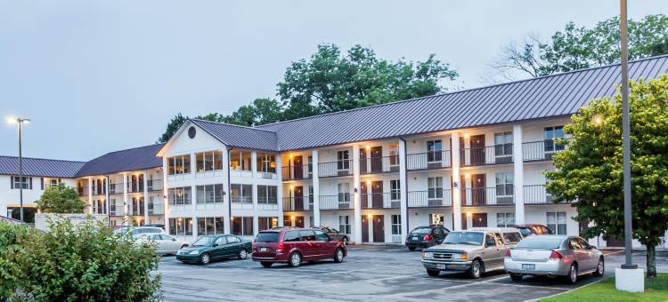 塞维尔维尔河畔速8酒店(Super 8 by Wyndham Sevierville Riverside)图片