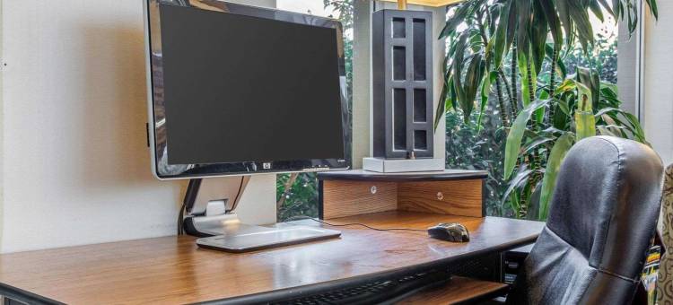 卡梅伦帕克诗格尔斯普林斯凯艺套房酒店(Quality Inn & Suites Cameron Park Shingle Springs)图片