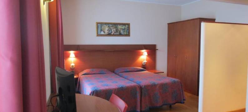 法特尔餐厅酒店(Hotel Ristorante Fatur)图片