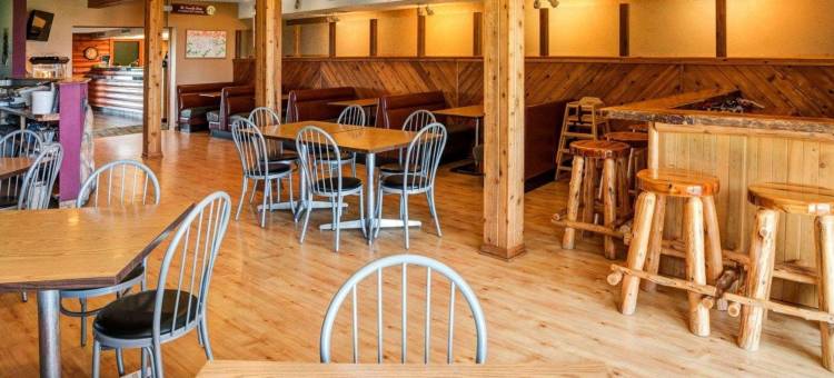 亚什兰苏必利尔湖凯艺酒店(Quality Inn Ashland - Lake Superior)图片