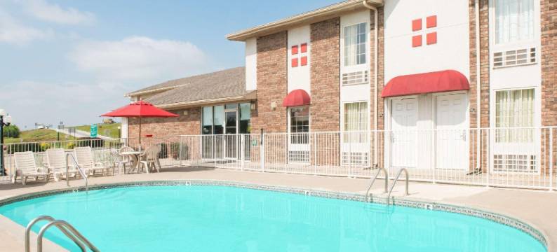Boarders Inn and Suites by Cobblestone Lamar Missouri图片