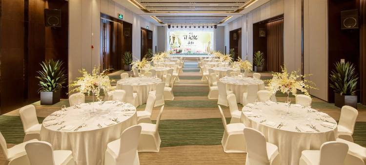 重庆嘉发希尔顿逸林酒店图片