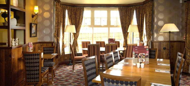 邓巴顿普里米尔酒店-洛蒙德湖(Premier Inn Dumbarton/Loch Lomond)图片