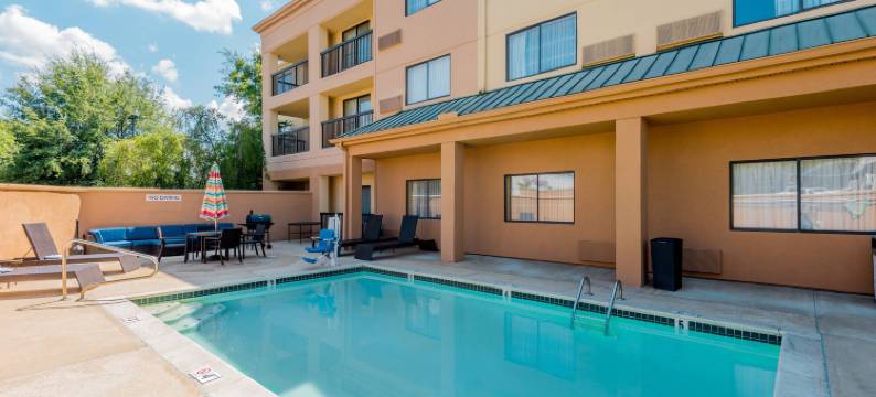 图珀洛万豪万怡酒店(Courtyard Tupelo)图片