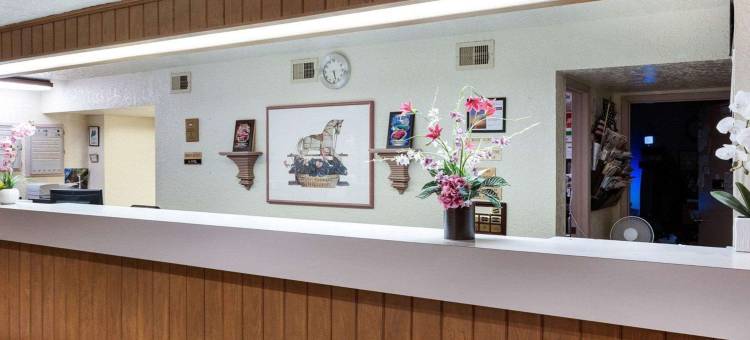 罗德威酒店(Rodeway Inn)图片