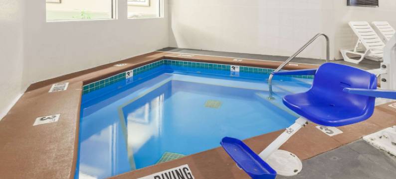 彭特沃戴斯酒店(Days Inn by Wyndham Pentwater)图片