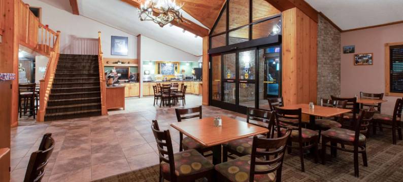 艾恩里弗美吟温德姆酒店(AmericInn by Wyndham Iron River)图片