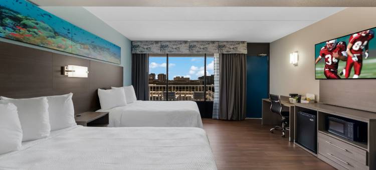 红屋顶PLUS+及套房维吉尼亚海滩-海滨(Red Roof Plus+ & Suites Virginia Beach - Seaside)图片