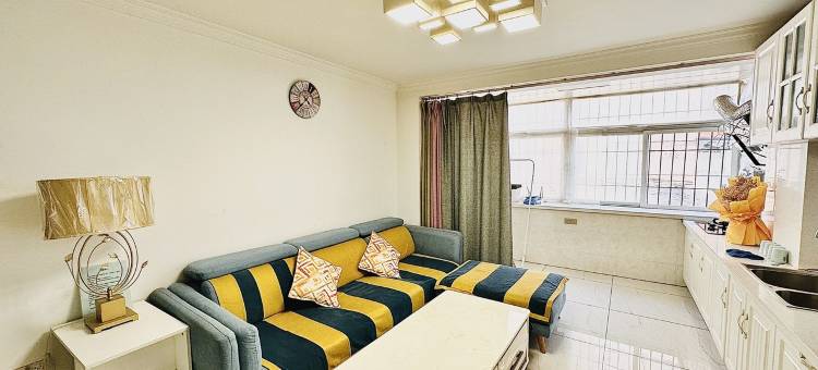 小白民宿(解放路分店)图片