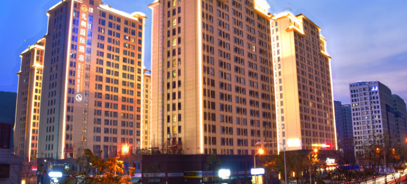 张家界龙翔国际酒店(天门山索道店)图片