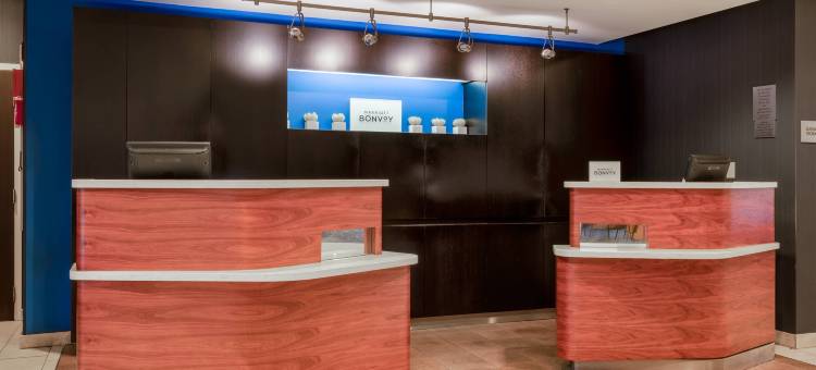 哥伦布机场万怡酒店(Courtyard Columbus Airport)图片