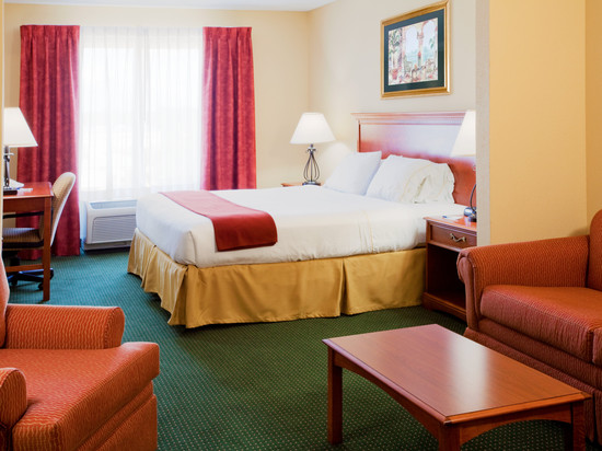 智选假日套房酒店布鲁克斯维尔西