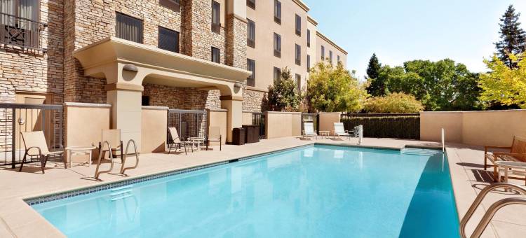 希尔顿欢朋套房酒店-西萨克拉门托(Hampton Inn & Suites by Hilton West Sacramento)图片