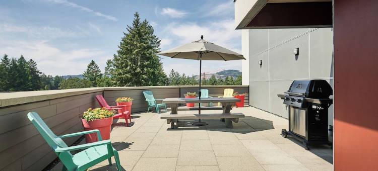 索罗套房酒店(SoLo Suites)图片