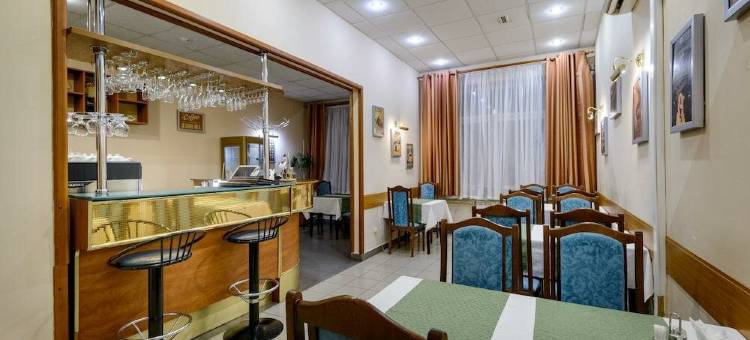 Azimut Hotel Mirny图片