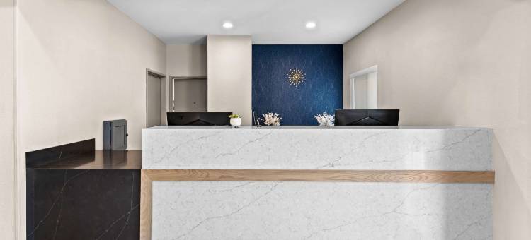 奥塔姆瓦贝斯特韦斯特必住优质酒店(SureStay Plus Hotel by Best Western Ottumwa)图片