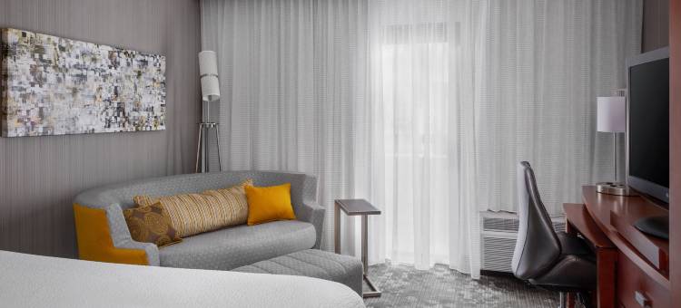 费城威洛格罗夫万怡酒店(Courtyard Philadelphia Willow Grove)图片