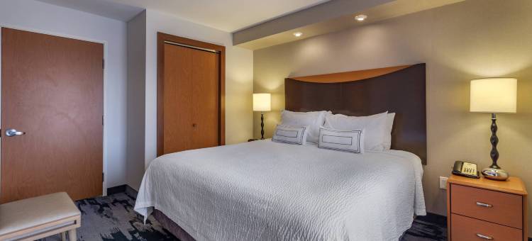 特克萨卡纳万枫套房酒店(Fairfield Inn & Suites Texarkana)图片