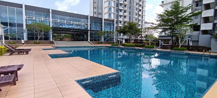 位于肯帕斯的3卧室公寓-161平方米|带3个独立浴室(Railway Stylish Homestay (3Br3B) 6Pax by Cowidea)图片