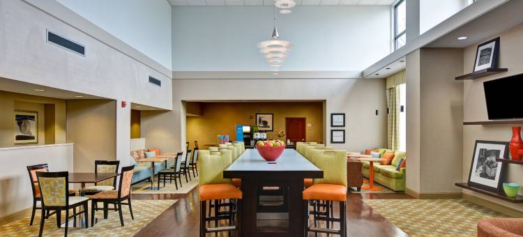 威尔克斯巴里斯克兰顿欢朋套房酒店(Hampton Inn & Suites Wilkes-Barre/Scranton)图片
