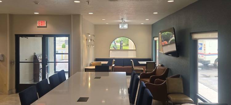 品质酒店及套房阿尔伯克基南谷区(Quality Inn & Suites)图片