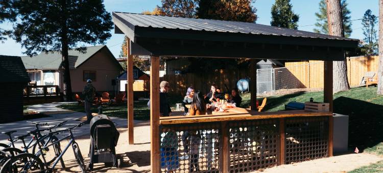 芒特沙斯塔小屋(LOGE Mt. Shasta)图片