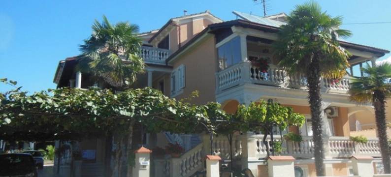 自然美丽小屋(Beautiful Cottage in Nature)图片