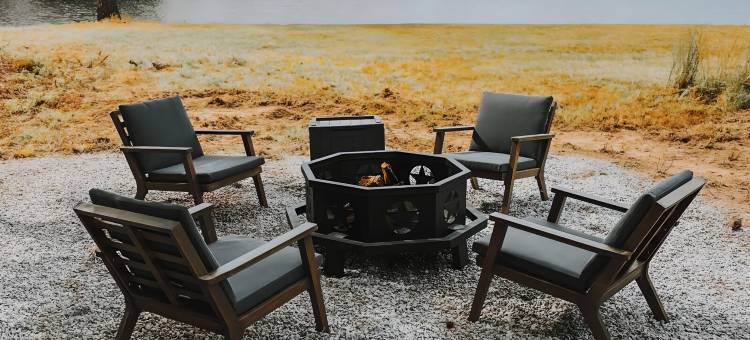 星光天堂怀斯湖(Starlight Haven Weiss Lake)图片