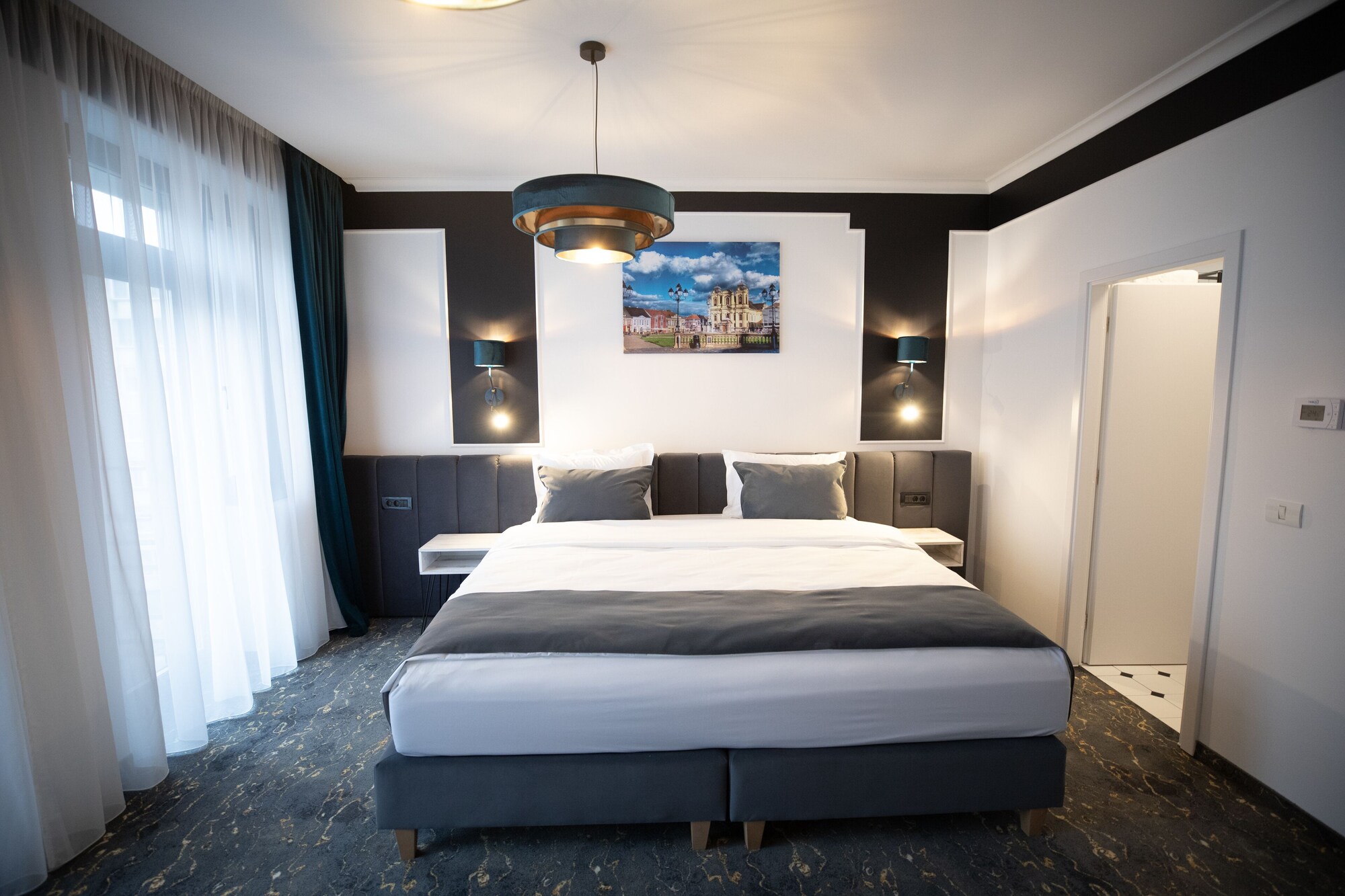 Opera HotelOver view