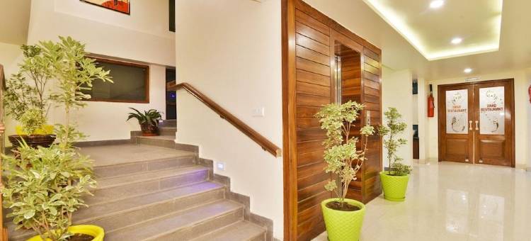 Ashapuri Residency 马拉里- 配备中央供暖和空调的酒店(Ashapuri Residency Manali - A Centrally Heated and Air Conditioned Hotel)图片