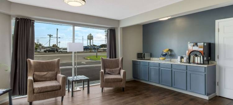 切里波因特伊克诺旅馆(Econo Lodge Cherry Point)图片