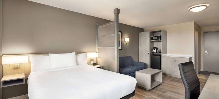 Microtel Inn & Suites Montreal Airport-Dorval QC图片